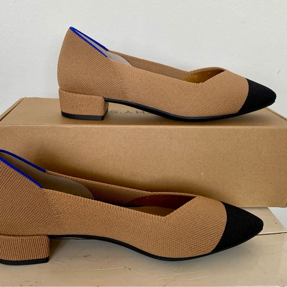 Rothy's Chic Tan and Black Heels with Blue Accent - Picture 3 of 4